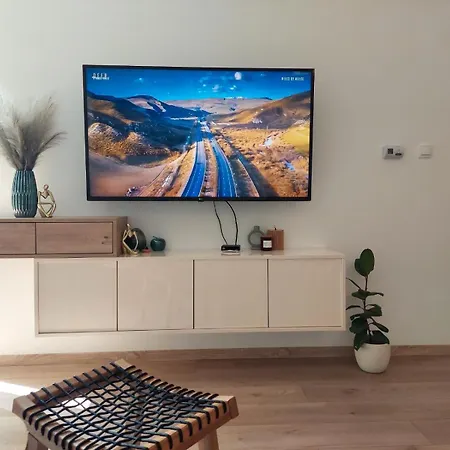 Nota Apartman Istocno Sarajevo Lukavica Daire